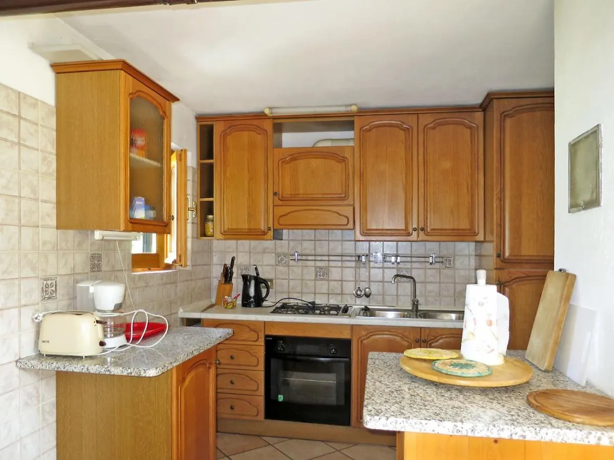 Holiday Home Alpe By Interhome Brissago-Valtravaglia 0*,  إيطاليا